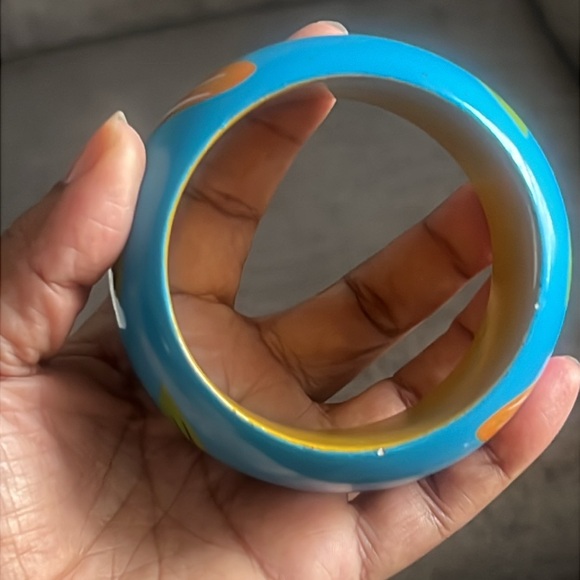 Hand-Painted Blue Floral Bangle - Picture 2 of 4